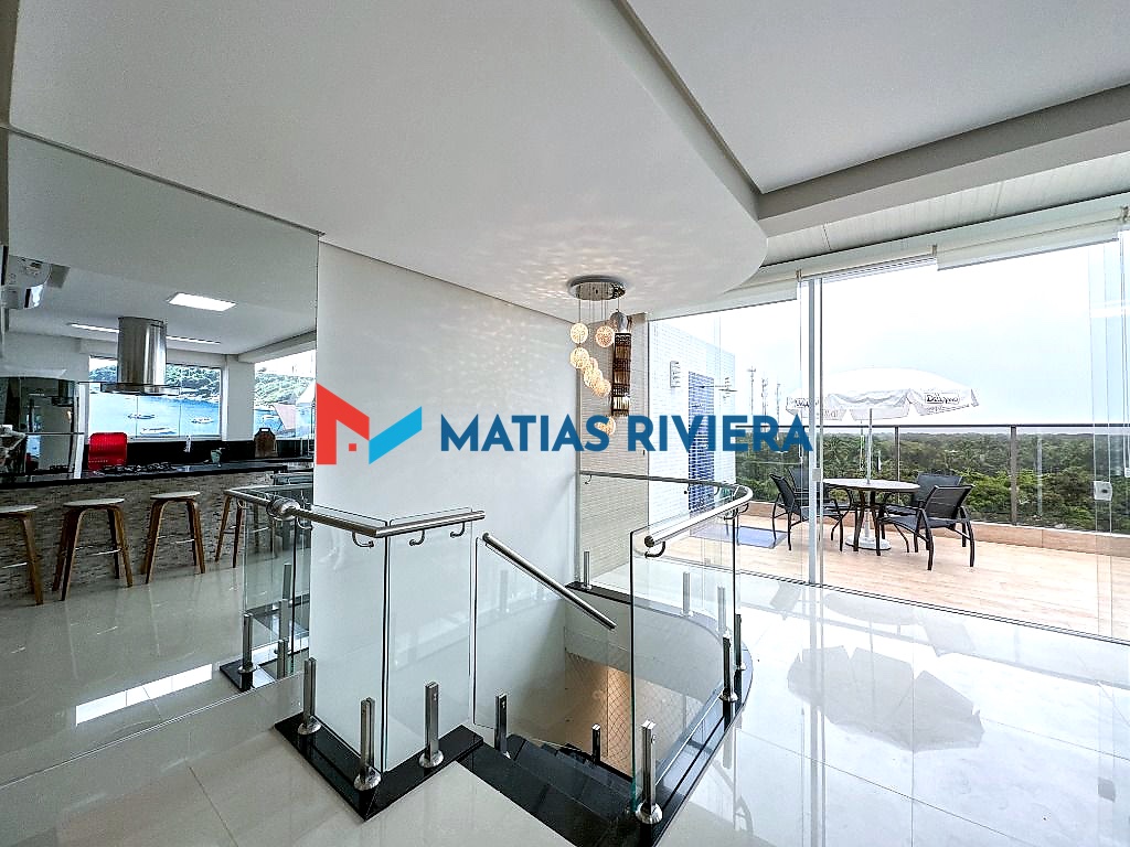 Escadas para segundo pavimento