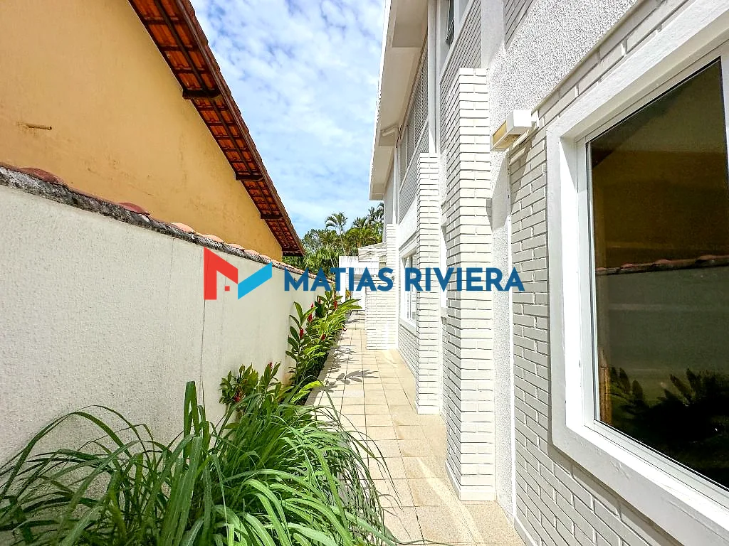 Entrada lateral