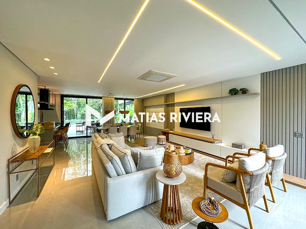 Casa · Riviera de São Lourenço · Módulo 24